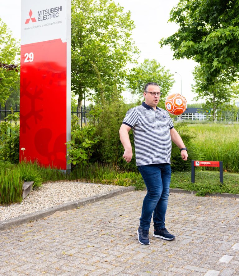 Dennis van Eijsden Alklima Mitsubishi Electric samenwerking KNVB